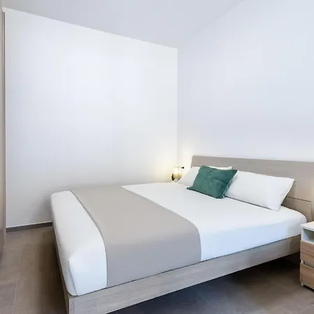 Apartment Charming Gioberti, 5 Min Pnuova *