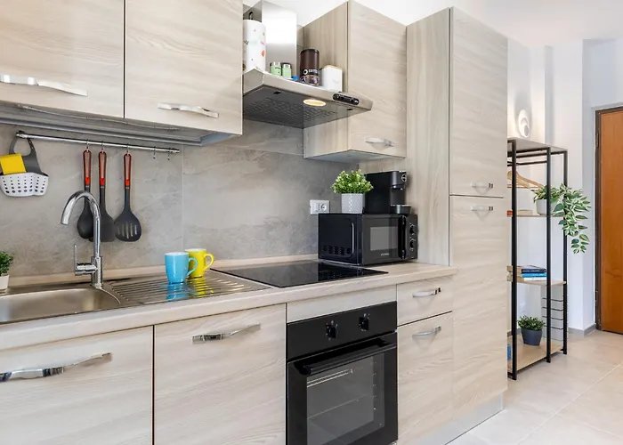 Charming Gioberti, 5 Min Pnuova Apartment Turin